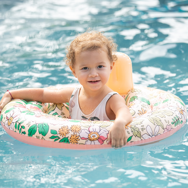 Swim Essentials - Baby Float Blossom 0-1 jaar love, Zwem accessoires, Swim Essentials, Keekabuu